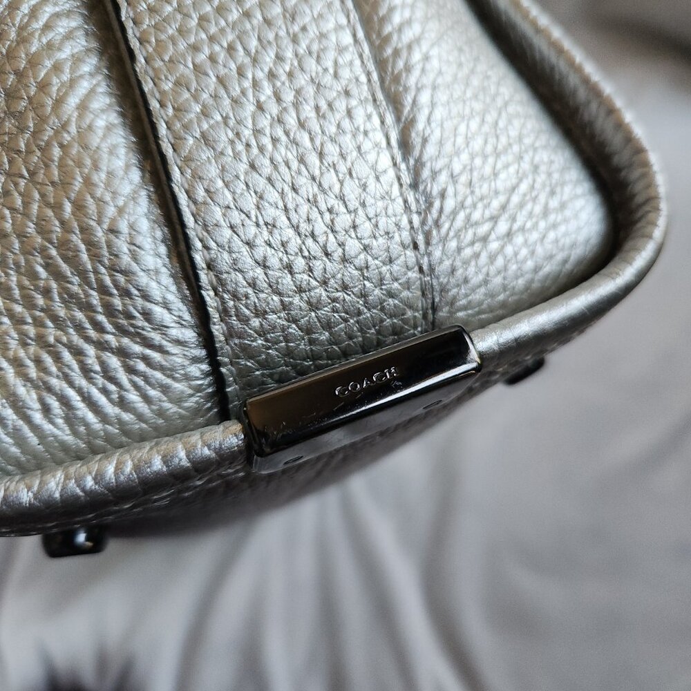 Coach Swagger 27 Pebble Leather Style w/o Strap in Silver - Style 34816 - Picture 12 of 16